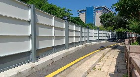 市政、項(xiàng)目、施工、建筑圍擋使用注意事項(xiàng)【旭東圍擋廠家】