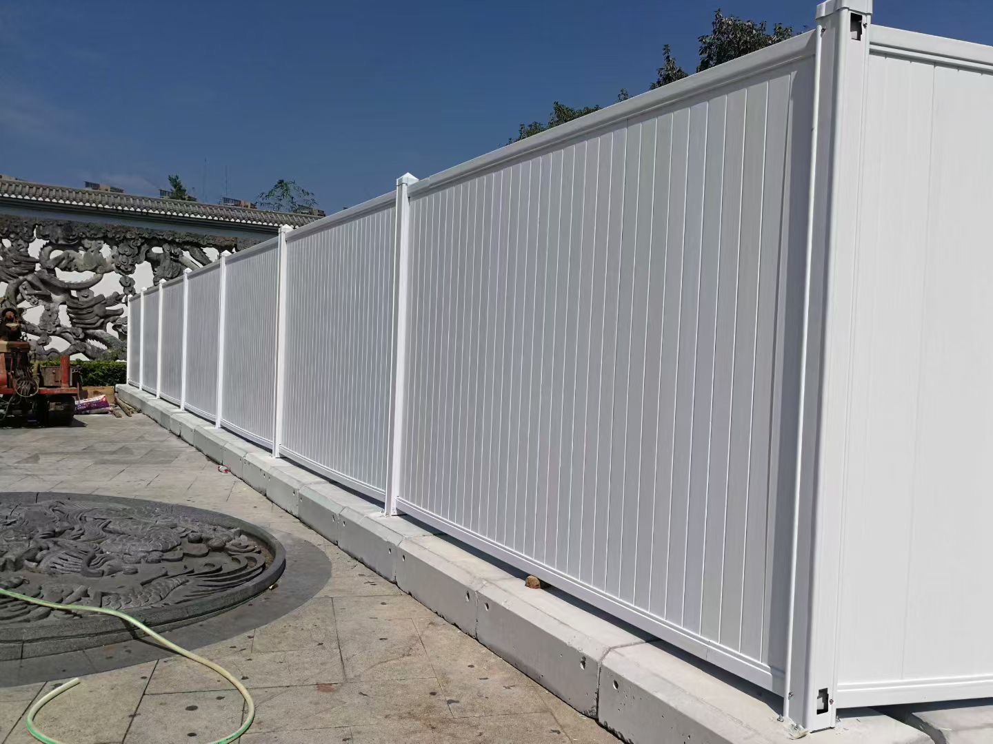 老客戶推薦新客戶，沙井道路維修項目再選旭東PVC圍擋